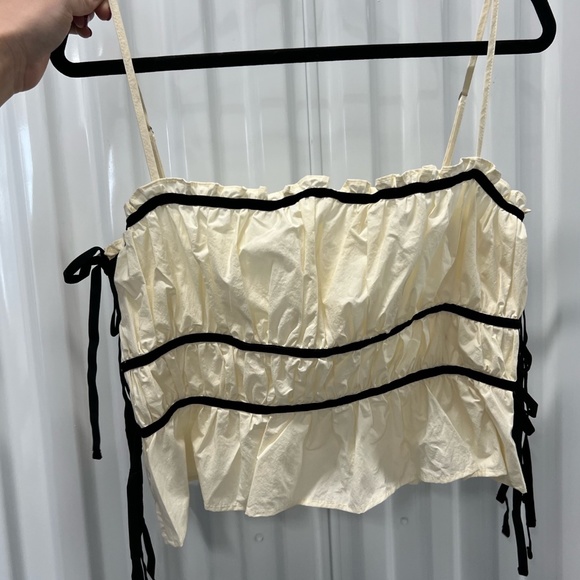 Ciao Lucia Cream and Black Tank Top - Picture 3 of 3